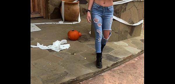  Pumpkin Smashing with Blonde Big Tits KENZIE TAYLOR for Halloween Trick or Treat